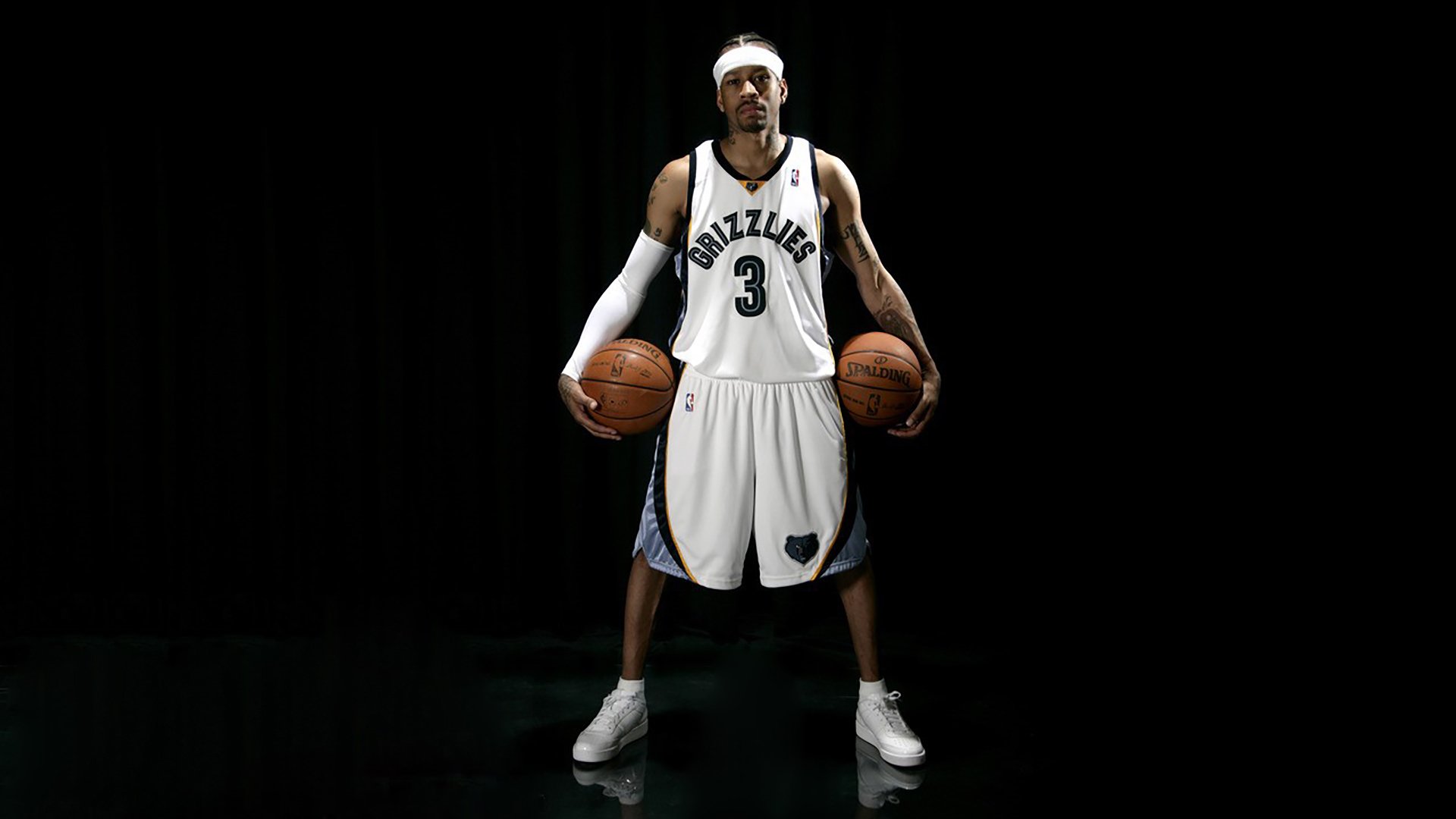 开云娱乐-ESPN：若灰熊决定交易莫兰特，他不会有活跃的交易市场，灰熊当家控卫莫兰特